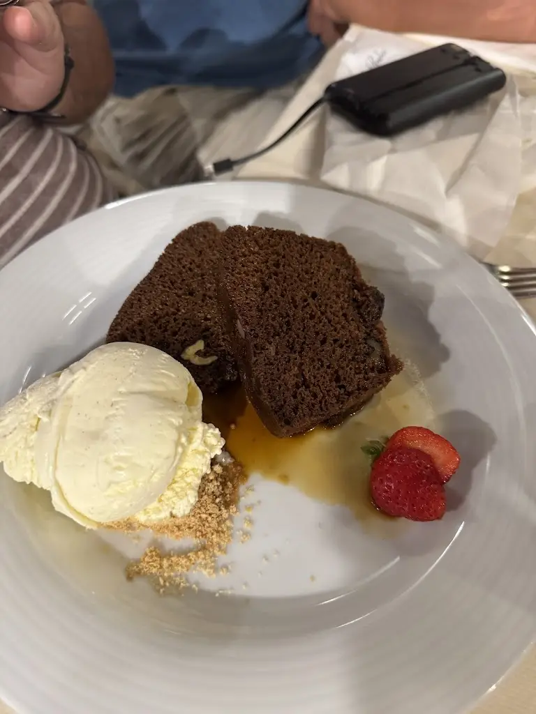 Ly Hoang_Restaurante Casal da Penha_Penha de Águia_review