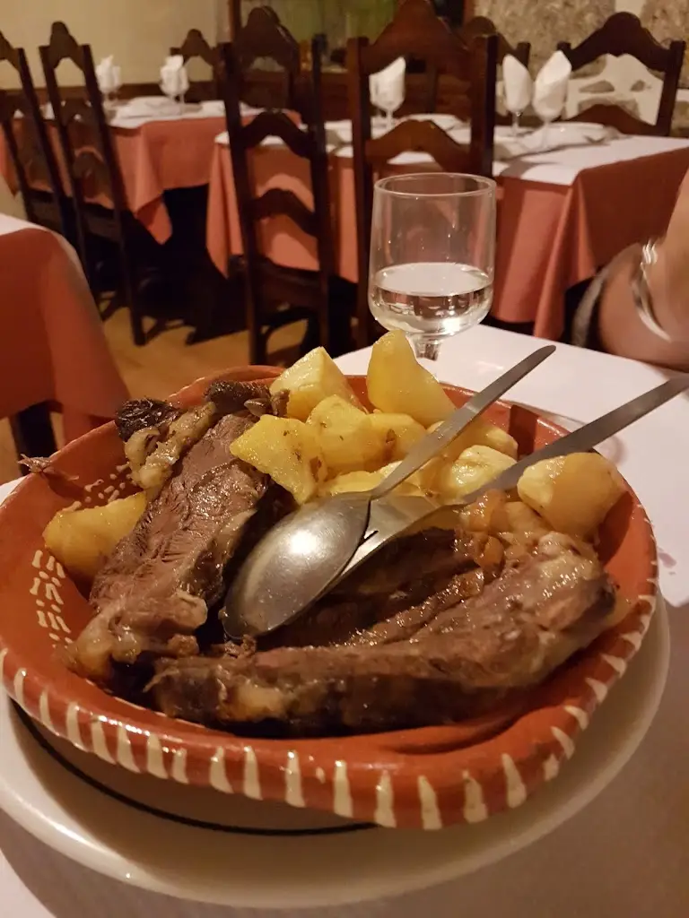 Restaurante Pensão Central_Castelo de Paiva_slider_image_2