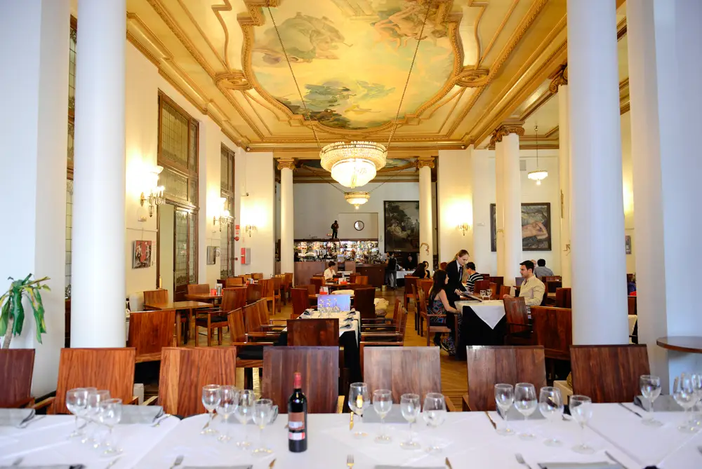 Prova dos N9ve restaurante en Prova