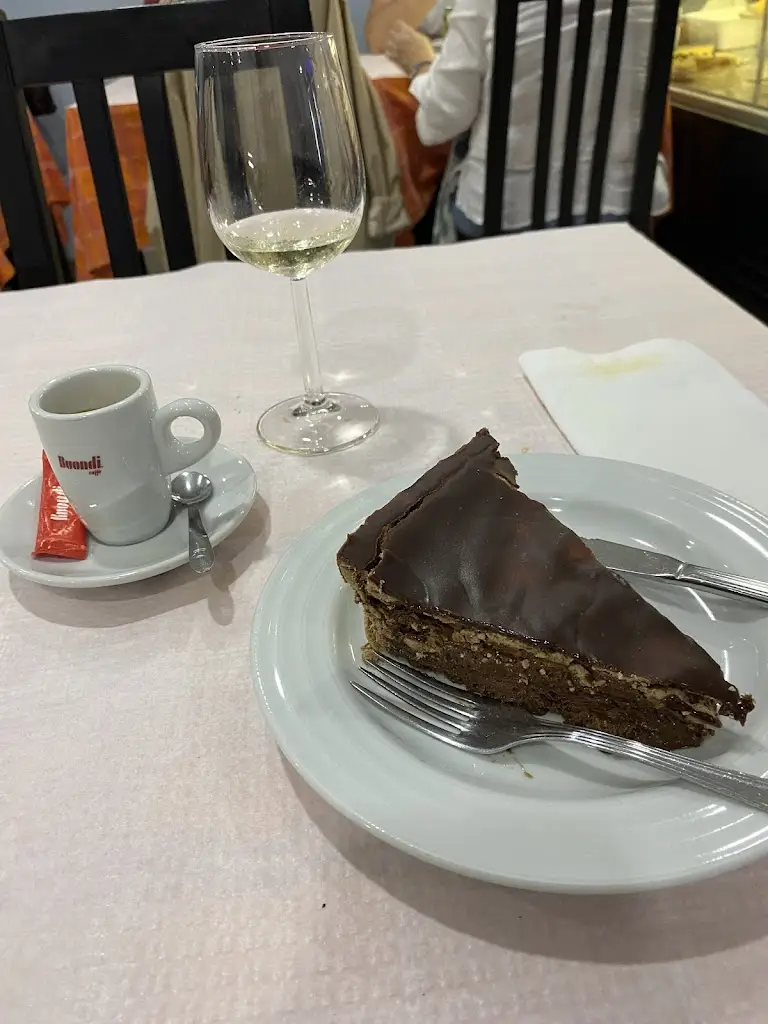 Menu_Restaurante O Lourenço_Prior Velho_image_8