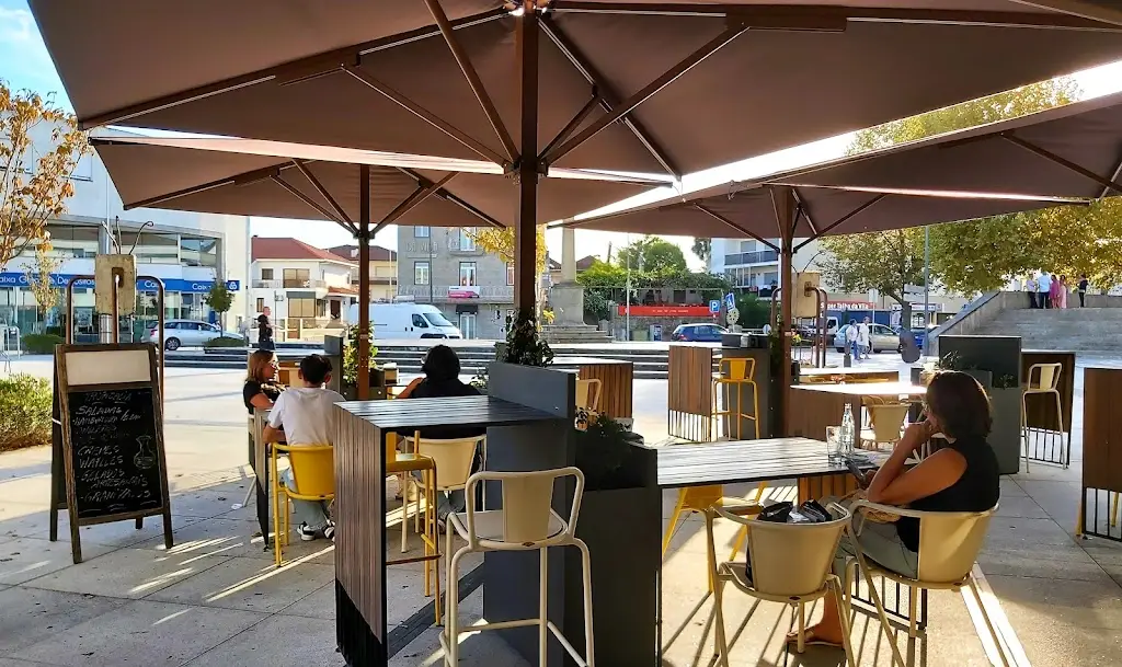 Tropicália ristorante a Castelo de Paiva