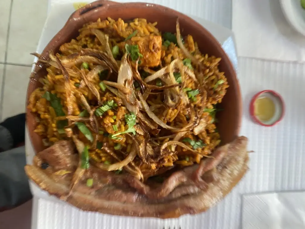 DHURVISH MUKESH VAJA_Churrasqueira Picante_Prior Velho_reseña