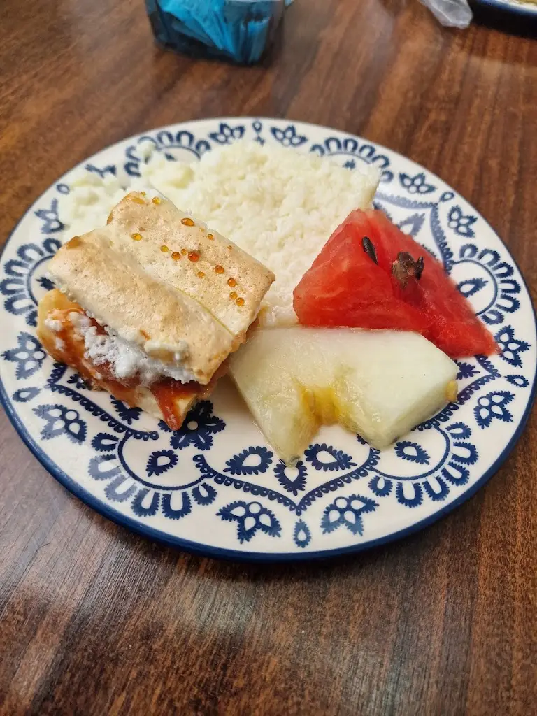 Laura Amparo Weins_O Viveiro_Ribamar_review