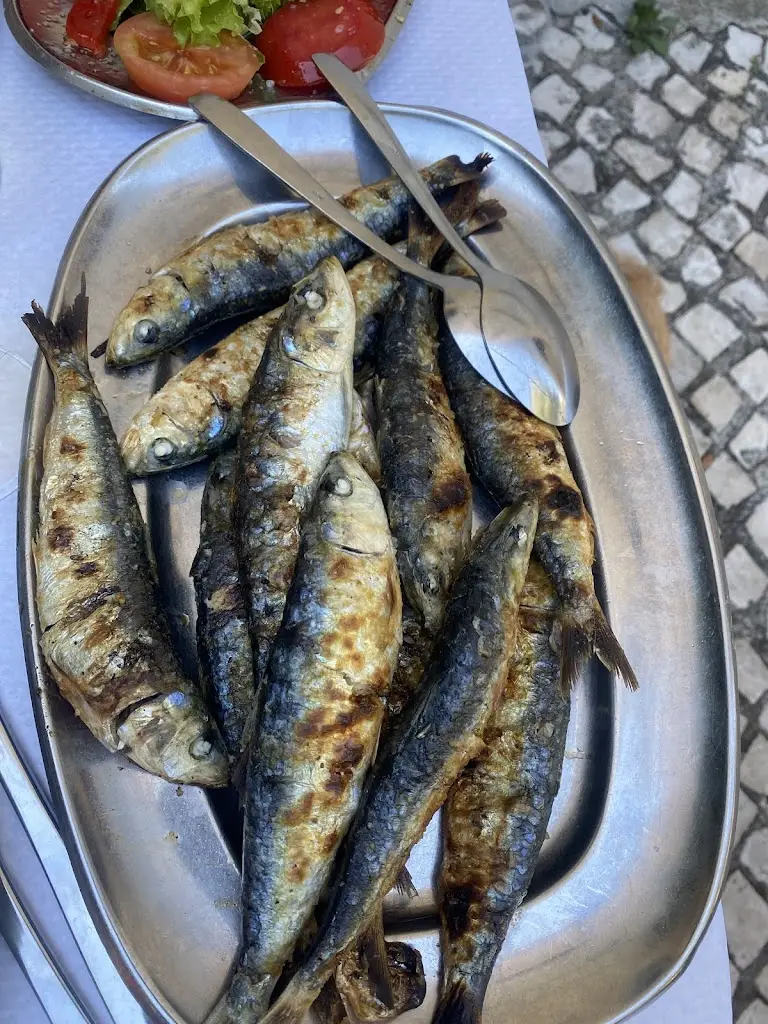 Restaurante A Parreirinha da Reboleira ristorante a Reboleira