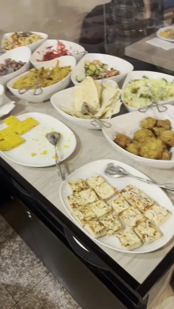 VeganBuffet_Sacramento_slider_image_2