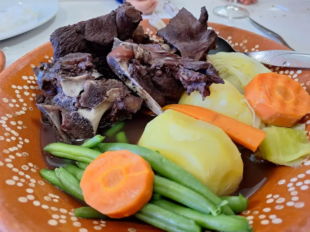 Restaurante Casa Da Ponte_Sabugueiro_slider_image_3