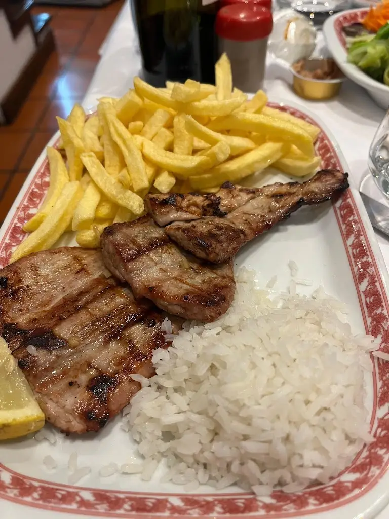 Menü_Restaurante O Ferrinho_Safurdão_Bild_8