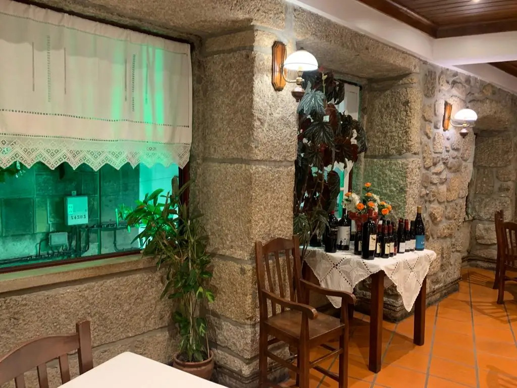 Restaurante O Ferrinho ristorante a Safurdão