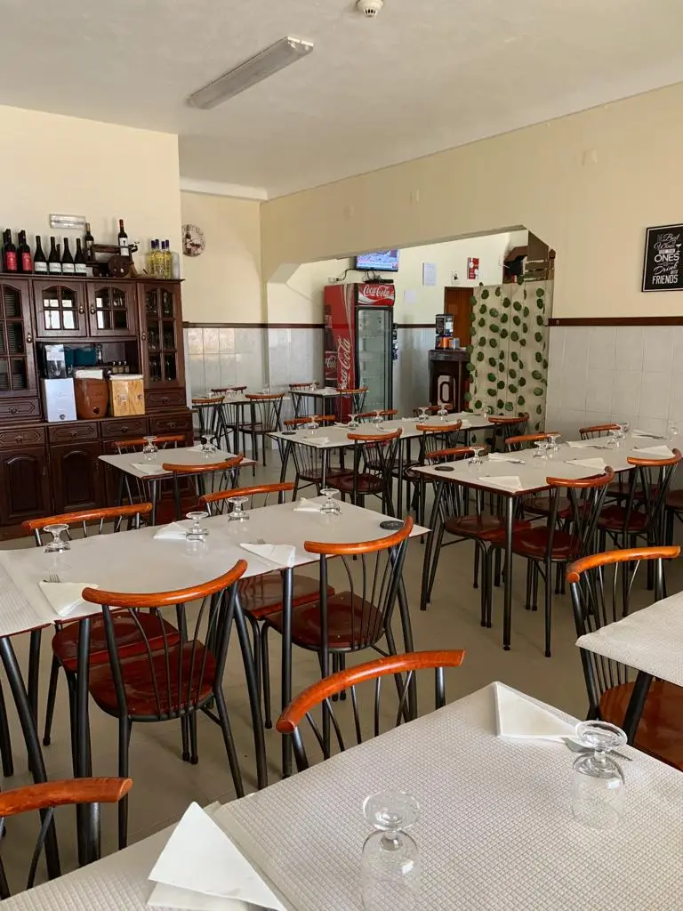 Sabores à Pombo ristorante a Santiago dos Velhos