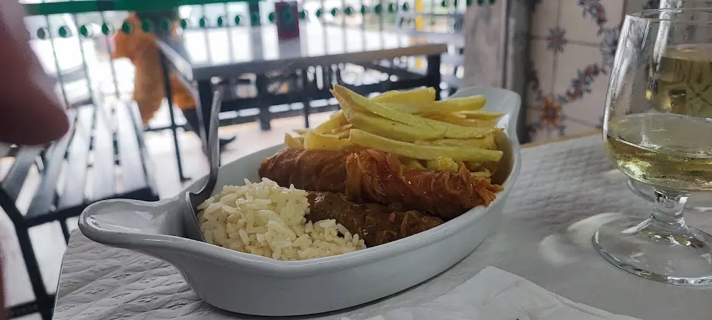 Café Restaurante Central ristorante a Santo Antão do Tojal