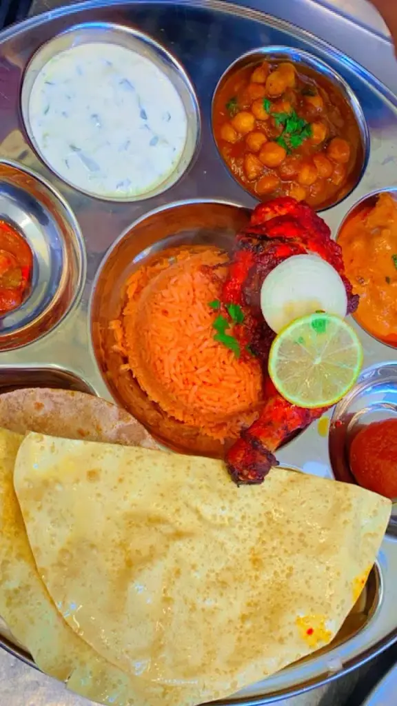 Gurpreet Kaur_Sofia Restaurante_Santo Antão do Tojal_recensione