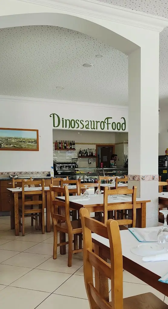 DinossauroFood - O Solar dos Galegos ristorante a São Bartolomeu dos Galegos