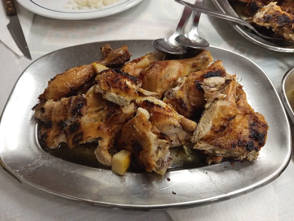 Churrasqueira da Flamenga ristorante a Santo António dos Cavaleiros