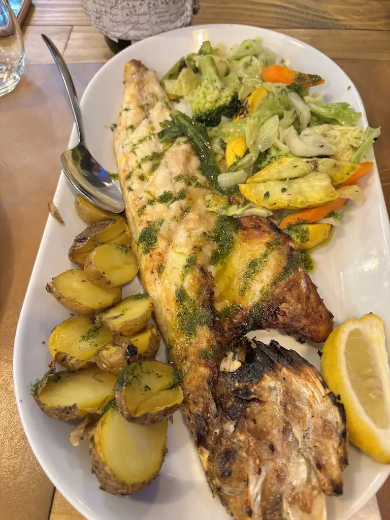 AI_Solar_da_Gula_Santa Maria dos Olivais_recensione