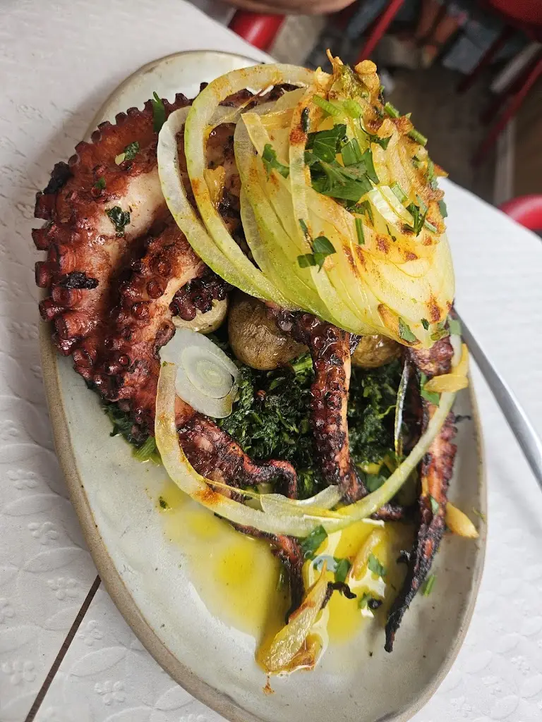 Anna Chris Oliveira_Solar_da_Gula_Santa Maria dos Olivais_recensione