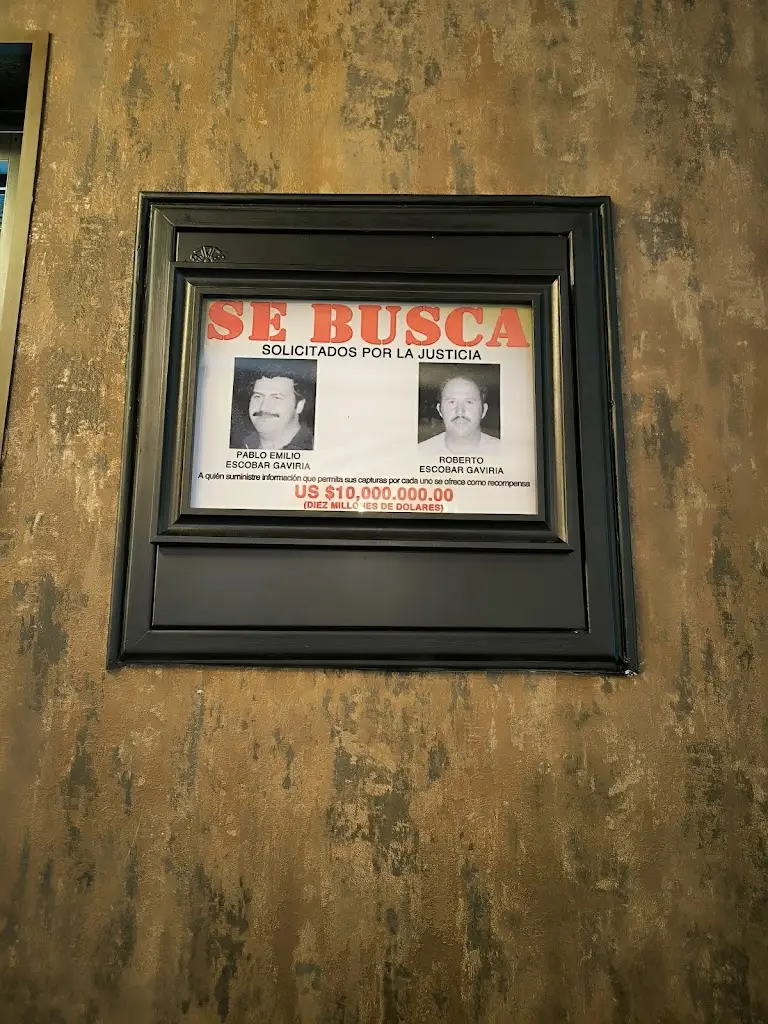 Halil Deniz_Restaurante Castros Reef & Beef_Santa Marinha_review