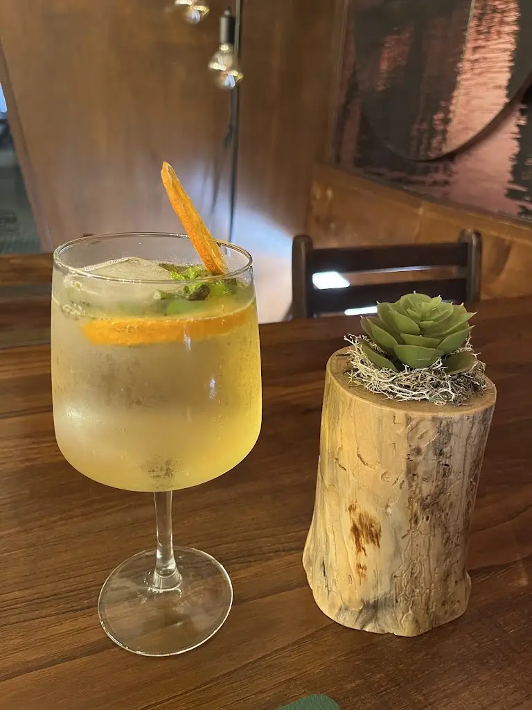 Fernando Boom_Porto Ibérico_Santa Marinha_recensione