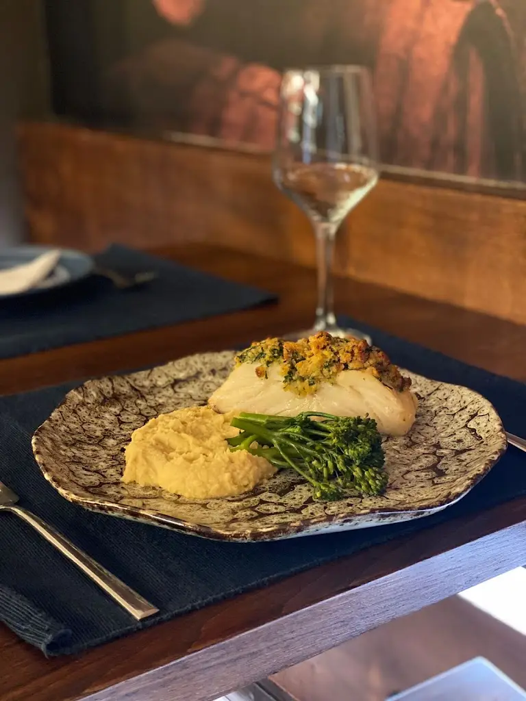 Porto Ibérico_Santa Marinha_slider_image_3