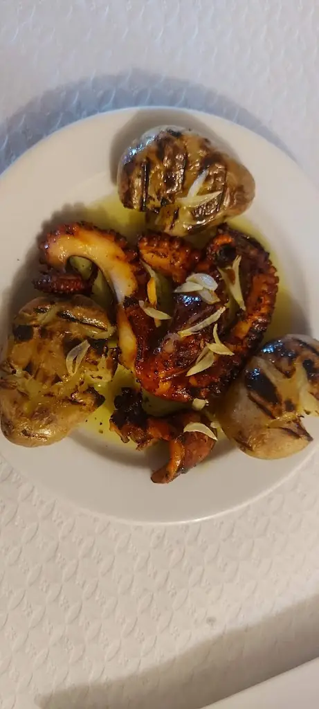 Menu_Marisqueira Montagreste_Santo Quintino_imagen_8