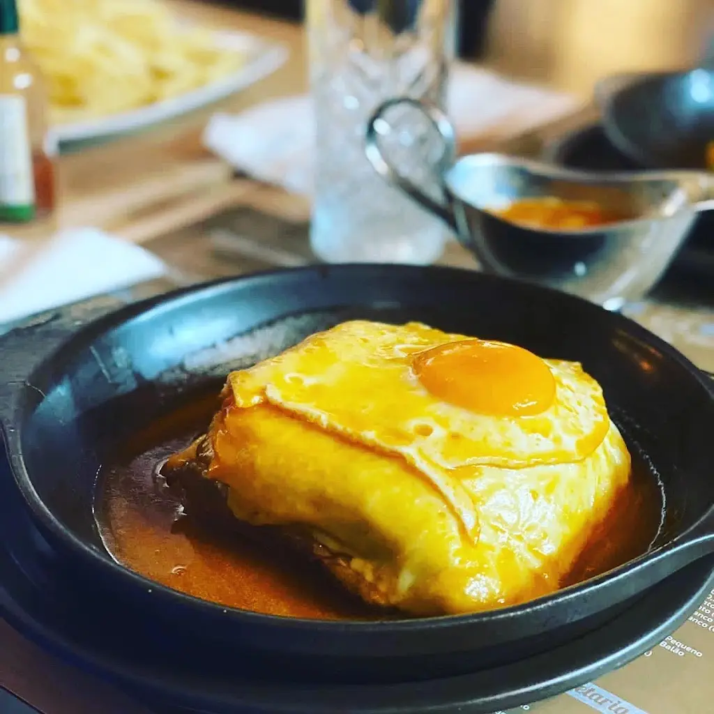 O Mestre_São João_slider_image_3