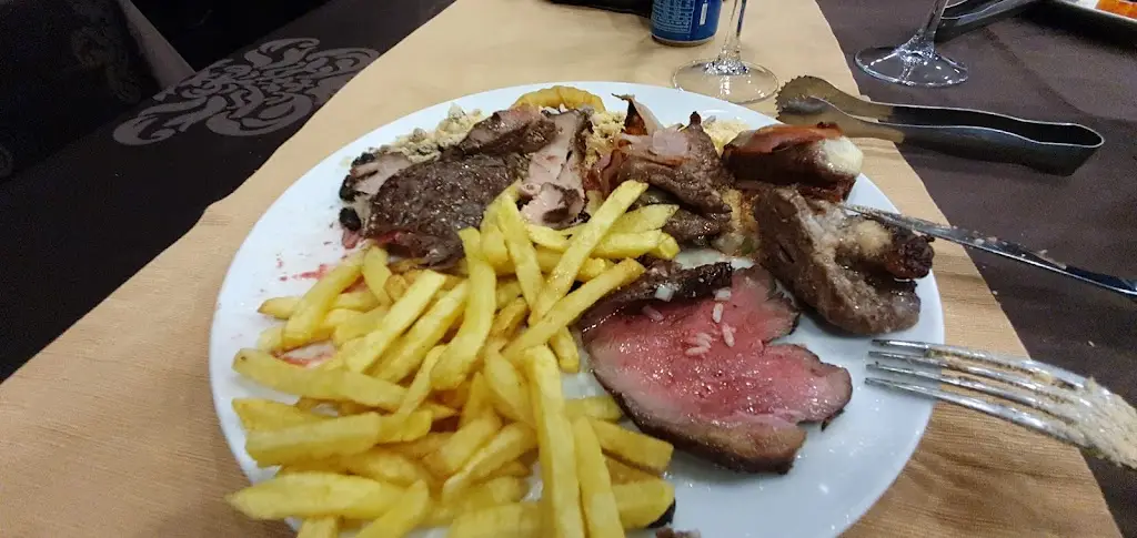 Leonardo Gioia_Churrascão Rodizio Gourmet_São João da Talha_review