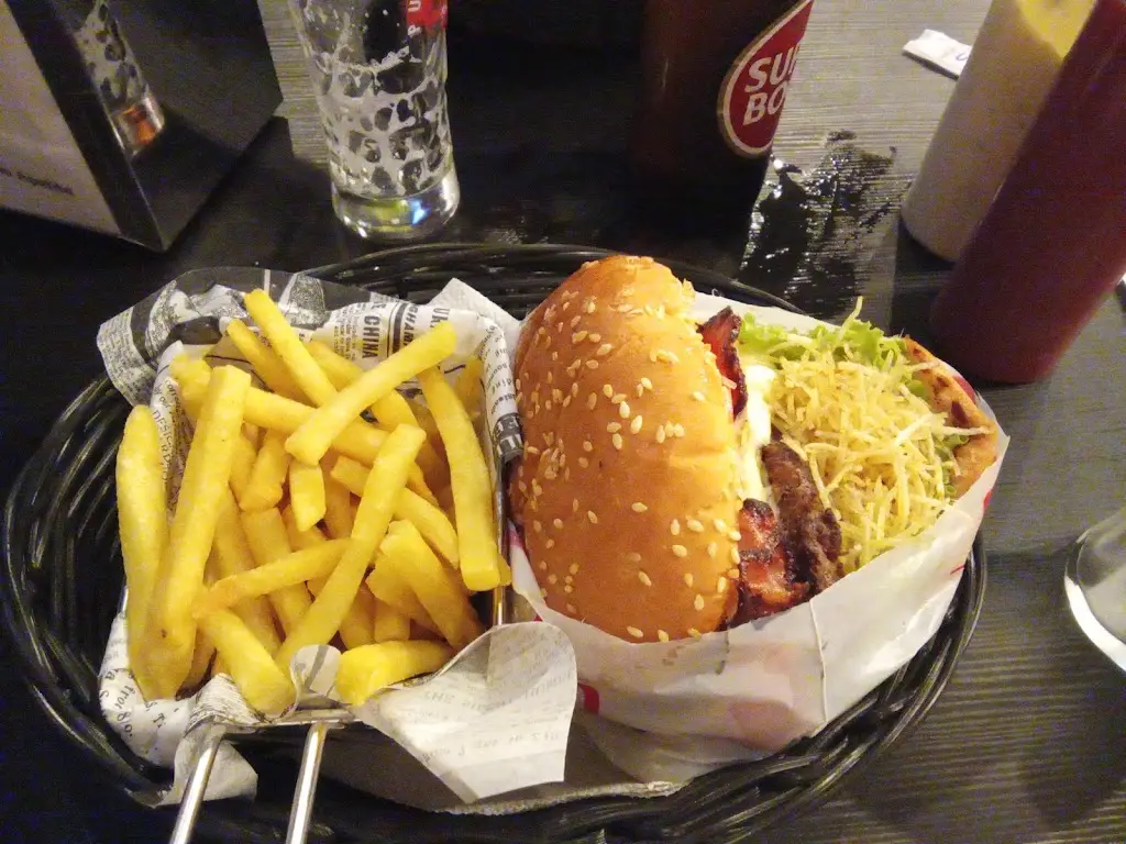 Lidianara Correa_Espeteria Burger - Sintra_Rio de Mouro_review