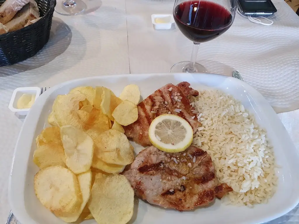 Mar & Terra_Rio de Mouro_slider_image_2