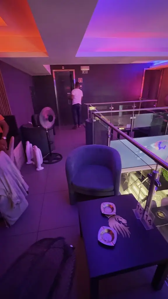 Simbar Steak Lounge_Rio de Mouro_slider_image_2