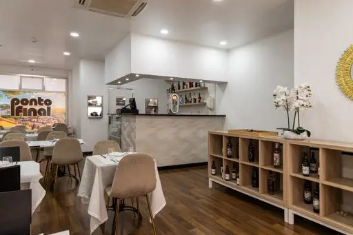 Tachos de barro Restaurante ristorante a Rio de Mouro