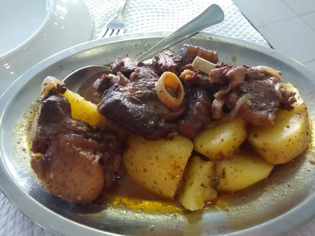 Ponto de Encontro ristorante a Rio de Mouro