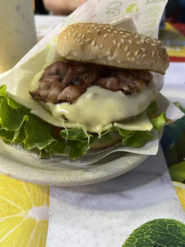 Rolote-bar New life ristorante a Rio de Mouro