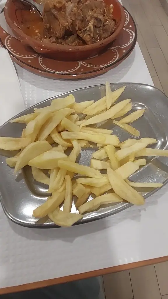 José Espinheira_O Marquês_Rio de Mouro_recensione