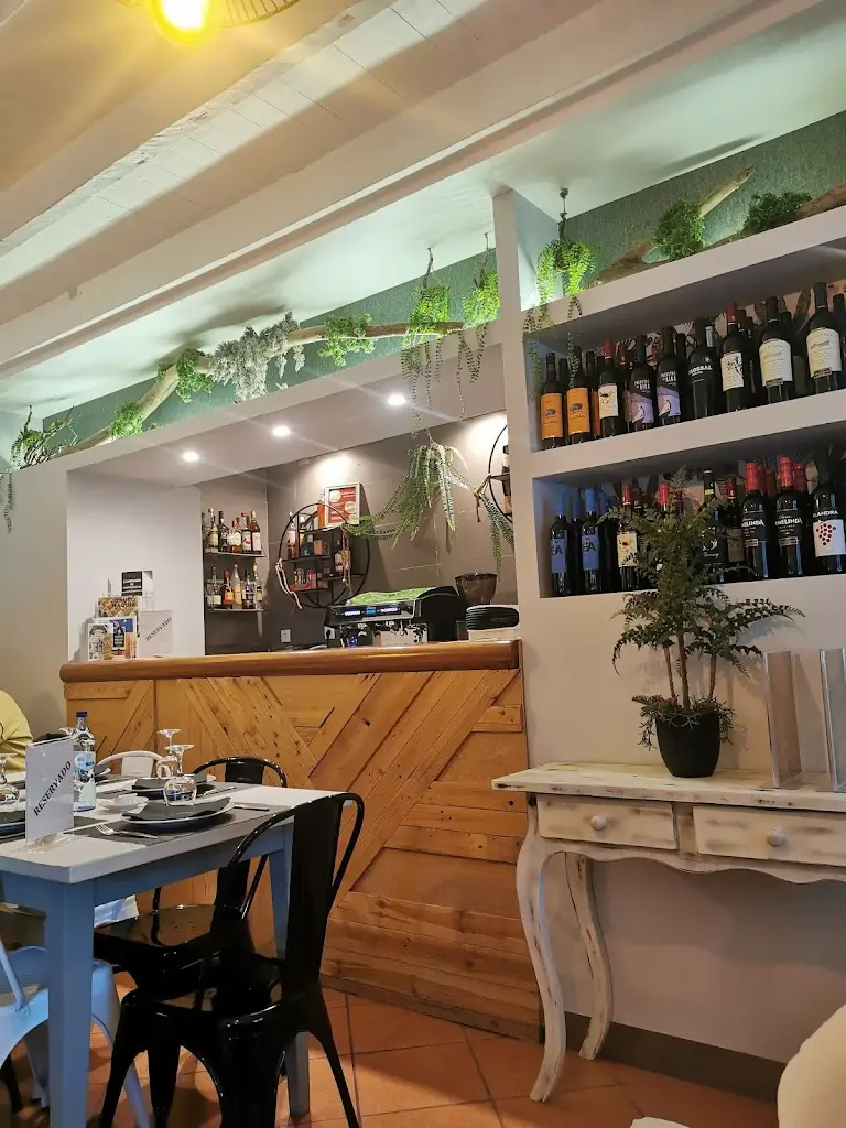 Vitor Ferreira_O Calçada_São João Dos Montes_recensione