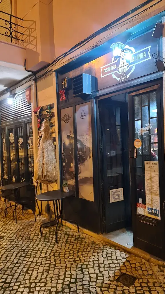 Tasquinha da Linha ristorante a São João de Deus