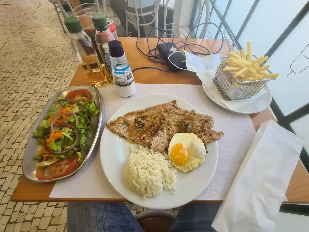 Ricky De Agrela_Luso’s_São João das Lampas_review