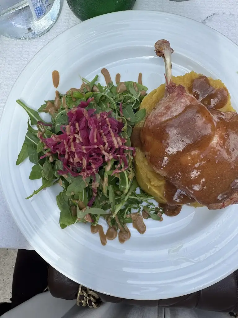 lizzy idowu_São Pedro 26_São Pedro de Penaferrim_Bewertung