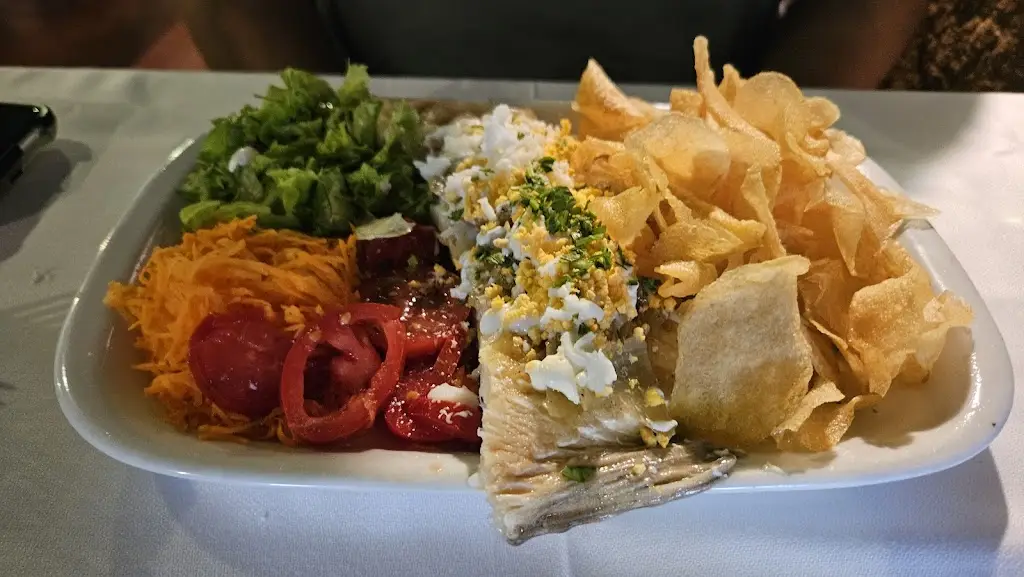 marina okon_Cantinho de São Pedro_São Pedro de Penaferrim_recensione