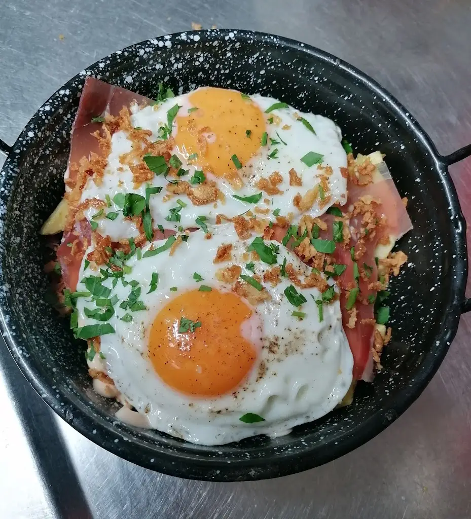 Menu_Tira Tapas_São Pedro de Penaferrim_immagine_6