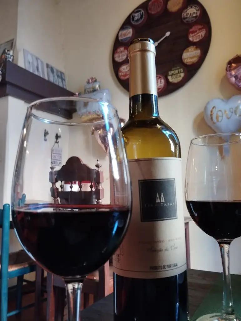 Menu_Tira Tapas_São Pedro de Penaferrim_immagine_8