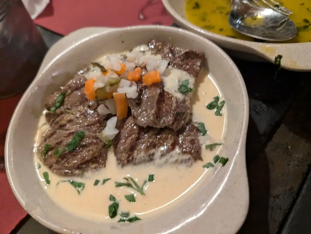 Kevin Yu_Tira Tapas_São Pedro de Penaferrim_recensione