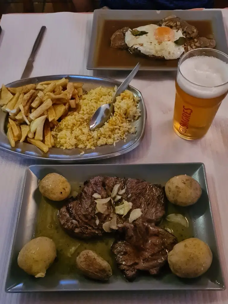 Andrea Lucia_Túnel de Santos_Santos-o-Velho_recensione