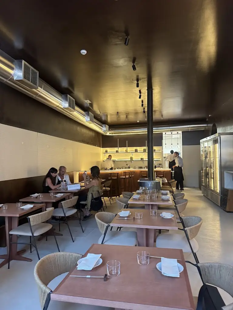 Barbela C.P.M._Santos-o-Velho_slider_image_1