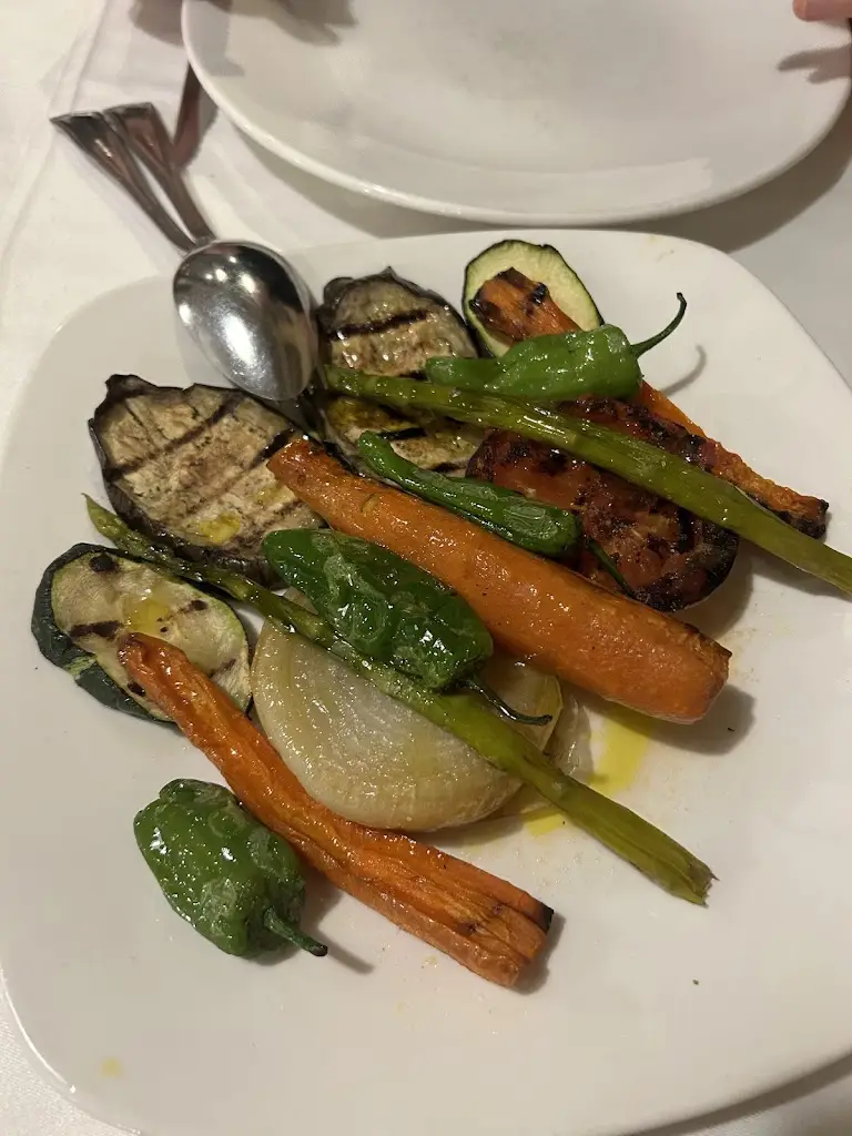 Gaby Alvarez_Frade dos Mares_Santos-o-Velho_review