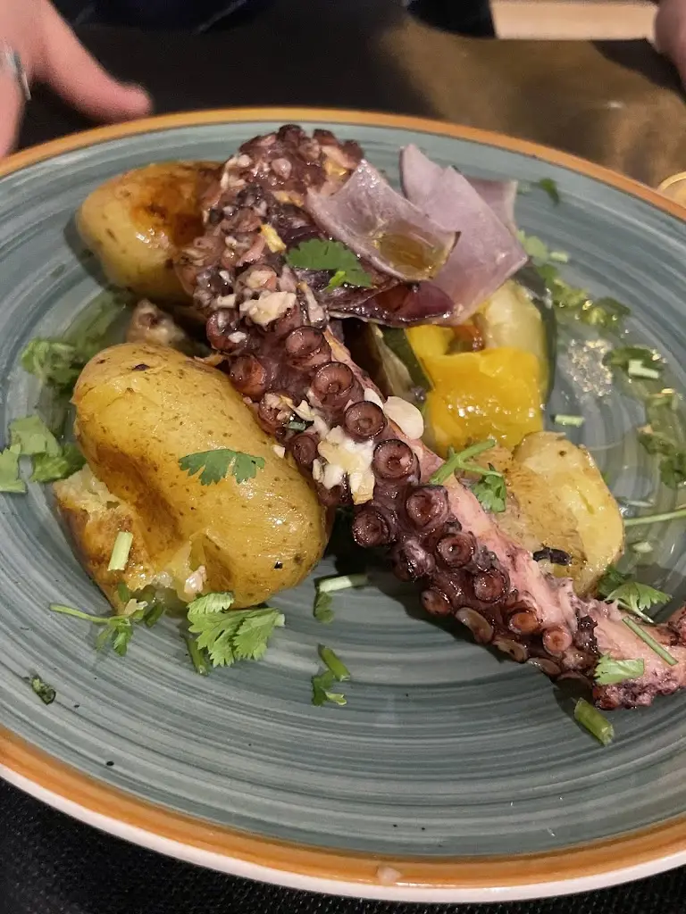 Menu_Invicta Madragoa_Santos-o-Velho_imagen_8