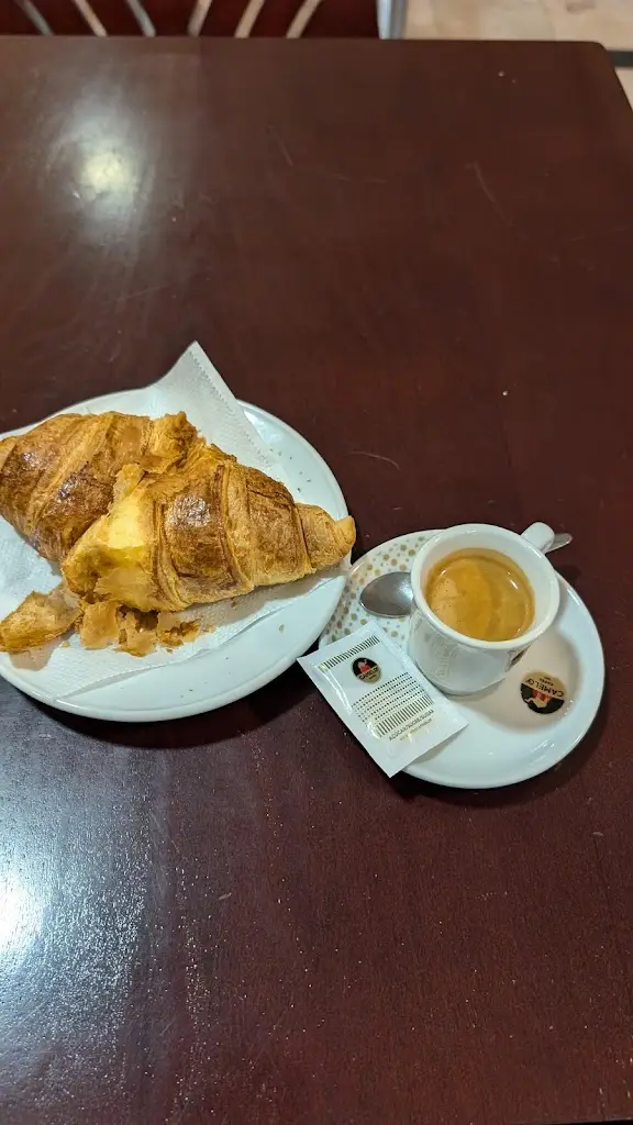 Johnny G_Tentações_Santos-o-Velho_recensione