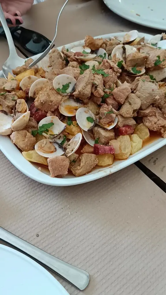 Deividas Rinkevičius_O Vizinho Restaurante_São Mamede_recensione