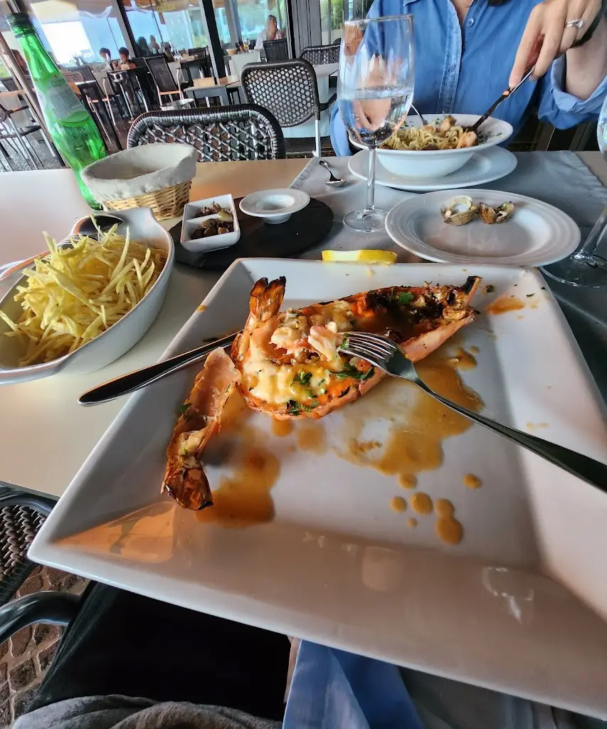 Daniel Kellerby_Aquário Marisqueira_Espinho_review