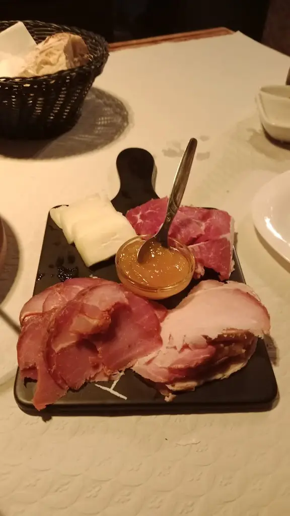 Pilar Lacalle Rojo_Taverna Soares_São Romão_recensione