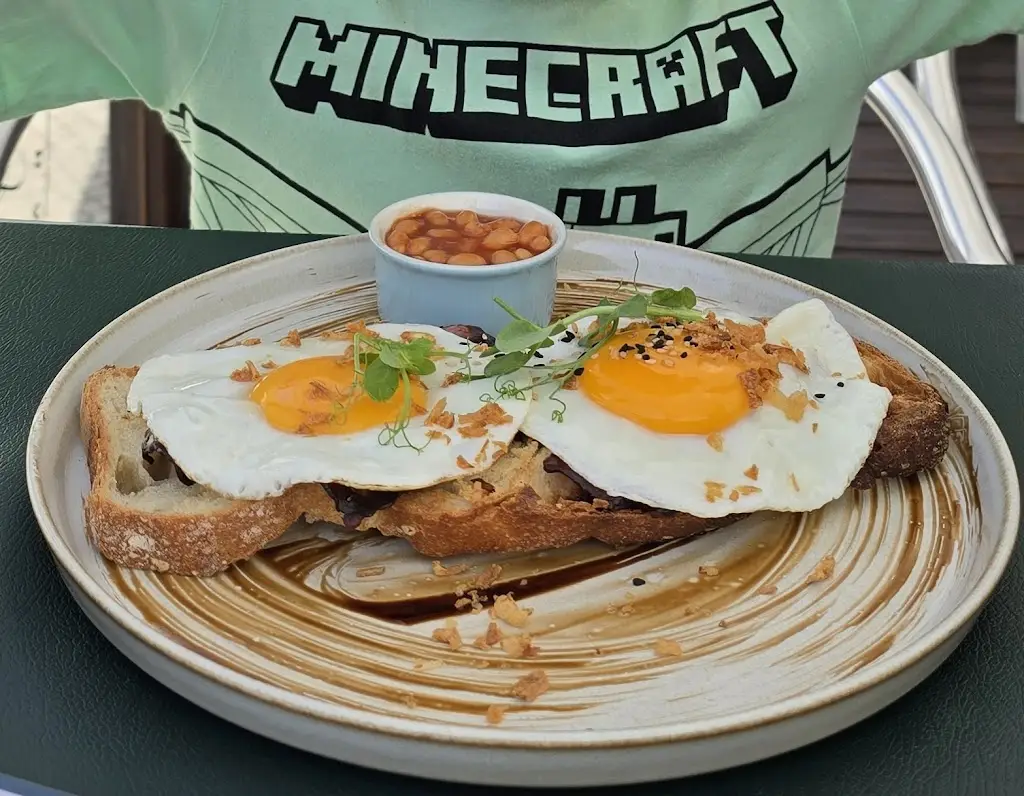 Jose Seixas_Espaço 4 Brunch & Tapas_São Martinho_recensione