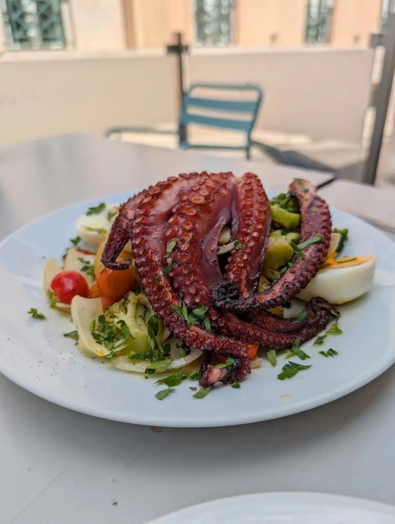 Leon_Sabores da Rielle_São Sebastião da Pedreira_recensione